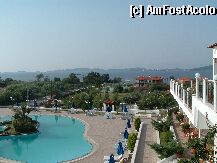 [P04] Vedere din hotel » foto by gabhip
 - 
<span class="allrVoted glyphicon glyphicon-heart hidden" id="av634"></span>
<a class="m-l-10 hidden" id="sv634" onclick="voting_Foto_DelVot(,634,7829)" role="button">șterge vot <span class="glyphicon glyphicon-remove"></span></a>
<a id="v9634" class=" c-red"  onclick="voting_Foto_SetVot(634)" role="button"><span class="glyphicon glyphicon-heart-empty"></span> <b>LIKE</b> = Votează poza</a> <img class="hidden"  id="f634W9" src="/imagini/loader.gif" border="0" /><span class="AjErrMes hidden" id="e634ErM"></span>