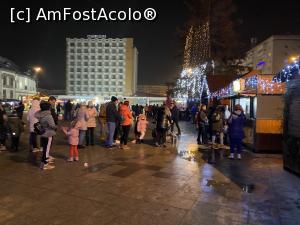 [P14] Focsani - Targul de Craciun seara » foto by mishu
 - 
<span class="allrVoted glyphicon glyphicon-heart hidden" id="av1344488"></span>
<a class="m-l-10 hidden" id="sv1344488" onclick="voting_Foto_DelVot(,1344488,7833)" role="button">șterge vot <span class="glyphicon glyphicon-remove"></span></a>
<a id="v91344488" class=" c-red"  onclick="voting_Foto_SetVot(1344488)" role="button"><span class="glyphicon glyphicon-heart-empty"></span> <b>LIKE</b> = Votează poza</a> <img class="hidden"  id="f1344488W9" src="/imagini/loader.gif" border="0" /><span class="AjErrMes hidden" id="e1344488ErM"></span>
