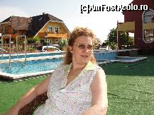[P05] A doua zi, dimineata, micul dejun l-am servit pe terasa mochetata, langa piscinele exterioare. In spate se zaresc alte vile superbe. » foto by dananecula*
 - 
<span class="allrVoted glyphicon glyphicon-heart hidden" id="av154188"></span>
<a class="m-l-10 hidden" id="sv154188" onclick="voting_Foto_DelVot(,154188,7835)" role="button">șterge vot <span class="glyphicon glyphicon-remove"></span></a>
<a id="v9154188" class=" c-red"  onclick="voting_Foto_SetVot(154188)" role="button"><span class="glyphicon glyphicon-heart-empty"></span> <b>LIKE</b> = Votează poza</a> <img class="hidden"  id="f154188W9" src="/imagini/loader.gif" border="0" /><span class="AjErrMes hidden" id="e154188ErM"></span>