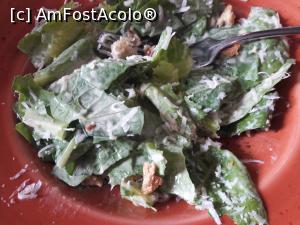 [P08] salata caesar - am amestecat-o...  :D » foto by silvia tudoran
 - 
<span class="allrVoted glyphicon glyphicon-heart hidden" id="av1095586"></span>
<a class="m-l-10 hidden" id="sv1095586" onclick="voting_Foto_DelVot(,1095586,7866)" role="button">șterge vot <span class="glyphicon glyphicon-remove"></span></a>
<a id="v91095586" class=" c-red"  onclick="voting_Foto_SetVot(1095586)" role="button"><span class="glyphicon glyphicon-heart-empty"></span> <b>LIKE</b> = Votează poza</a> <img class="hidden"  id="f1095586W9" src="/imagini/loader.gif" border="0" /><span class="AjErrMes hidden" id="e1095586ErM"></span>