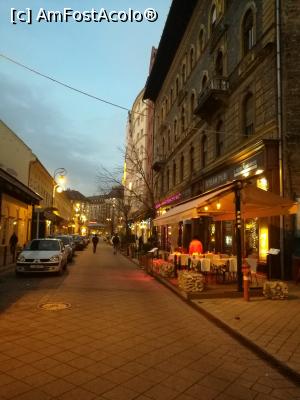 [P16] Strada Raday; aici sunt multe restaurante bune » foto by crismis
 - 
<span class="allrVoted glyphicon glyphicon-heart hidden" id="av1042484"></span>
<a class="m-l-10 hidden" id="sv1042484" onclick="voting_Foto_DelVot(,1042484,7866)" role="button">șterge vot <span class="glyphicon glyphicon-remove"></span></a>
<a id="v91042484" class=" c-red"  onclick="voting_Foto_SetVot(1042484)" role="button"><span class="glyphicon glyphicon-heart-empty"></span> <b>LIKE</b> = Votează poza</a> <img class="hidden"  id="f1042484W9" src="/imagini/loader.gif" border="0" /><span class="AjErrMes hidden" id="e1042484ErM"></span>