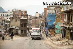 [P04] strada » foto by buterfly*
 - 
<span class="allrVoted glyphicon glyphicon-heart hidden" id="av508258"></span>
<a class="m-l-10 hidden" id="sv508258" onclick="voting_Foto_DelVot(,508258,7929)" role="button">șterge vot <span class="glyphicon glyphicon-remove"></span></a>
<a id="v9508258" class=" c-red"  onclick="voting_Foto_SetVot(508258)" role="button"><span class="glyphicon glyphicon-heart-empty"></span> <b>LIKE</b> = Votează poza</a> <img class="hidden"  id="f508258W9" src="/imagini/loader.gif" border="0" /><span class="AjErrMes hidden" id="e508258ErM"></span>