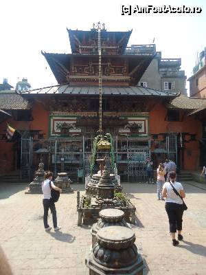 [P02] un templu hindu mic » foto by buterfly*
 - 
<span class="allrVoted glyphicon glyphicon-heart hidden" id="av508503"></span>
<a class="m-l-10 hidden" id="sv508503" onclick="voting_Foto_DelVot(,508503,7929)" role="button">șterge vot <span class="glyphicon glyphicon-remove"></span></a>
<a id="v9508503" class=" c-red"  onclick="voting_Foto_SetVot(508503)" role="button"><span class="glyphicon glyphicon-heart-empty"></span> <b>LIKE</b> = Votează poza</a> <img class="hidden"  id="f508503W9" src="/imagini/loader.gif" border="0" /><span class="AjErrMes hidden" id="e508503ErM"></span>