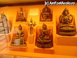 [P22] multe reprezentari de Buddha » foto by buterfly*
 - 
<span class="allrVoted glyphicon glyphicon-heart hidden" id="av508523"></span>
<a class="m-l-10 hidden" id="sv508523" onclick="voting_Foto_DelVot(,508523,7929)" role="button">șterge vot <span class="glyphicon glyphicon-remove"></span></a>
<a id="v9508523" class=" c-red"  onclick="voting_Foto_SetVot(508523)" role="button"><span class="glyphicon glyphicon-heart-empty"></span> <b>LIKE</b> = Votează poza</a> <img class="hidden"  id="f508523W9" src="/imagini/loader.gif" border="0" /><span class="AjErrMes hidden" id="e508523ErM"></span>