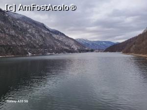 [P12] Hai hui pe Valea Lotrului - Lacul Brădișor » foto by nicole33
 - 
<span class="allrVoted glyphicon glyphicon-heart hidden" id="av1496189"></span>
<a class="m-l-10 hidden" id="sv1496189" onclick="voting_Foto_DelVot(,1496189,7973)" role="button">șterge vot <span class="glyphicon glyphicon-remove"></span></a>
<a id="v91496189" class=" c-red"  onclick="voting_Foto_SetVot(1496189)" role="button"><span class="glyphicon glyphicon-heart-empty"></span> <b>LIKE</b> = Votează poza</a> <img class="hidden"  id="f1496189W9" src="/imagini/loader.gif" border="0" /><span class="AjErrMes hidden" id="e1496189ErM"></span>