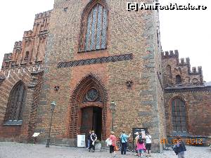 [P11] Malmö - Sankt Petri kyrka, intrarea principală.  » foto by iulianic
 - 
<span class="allrVoted glyphicon glyphicon-heart hidden" id="av581120"></span>
<a class="m-l-10 hidden" id="sv581120" onclick="voting_Foto_DelVot(,581120,7982)" role="button">șterge vot <span class="glyphicon glyphicon-remove"></span></a>
<a id="v9581120" class=" c-red"  onclick="voting_Foto_SetVot(581120)" role="button"><span class="glyphicon glyphicon-heart-empty"></span> <b>LIKE</b> = Votează poza</a> <img class="hidden"  id="f581120W9" src="/imagini/loader.gif" border="0" /><span class="AjErrMes hidden" id="e581120ErM"></span>
