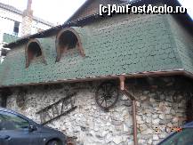 [P01] Parcarea Hotelului Printul Vanator din Turda. Peretele cladirii unde e si terasa. » foto by Alina Morar
 - 
<span class="allrVoted glyphicon glyphicon-heart hidden" id="av163621"></span>
<a class="m-l-10 hidden" id="sv163621" onclick="voting_Foto_DelVot(,163621,8012)" role="button">șterge vot <span class="glyphicon glyphicon-remove"></span></a>
<a id="v9163621" class=" c-red"  onclick="voting_Foto_SetVot(163621)" role="button"><span class="glyphicon glyphicon-heart-empty"></span> <b>LIKE</b> = Votează poza</a> <img class="hidden"  id="f163621W9" src="/imagini/loader.gif" border="0" /><span class="AjErrMes hidden" id="e163621ErM"></span>