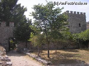 [P22]  -- <small>// FĂRĂ DESCRIERE</small> » foto by dan16
 - 
<span class="allrVoted glyphicon glyphicon-heart hidden" id="av529674"></span>
<a class="m-l-10 hidden" id="sv529674" onclick="voting_Foto_DelVot(,529674,8016)" role="button">șterge vot <span class="glyphicon glyphicon-remove"></span></a>
<a id="v9529674" class=" c-red"  onclick="voting_Foto_SetVot(529674)" role="button"><span class="glyphicon glyphicon-heart-empty"></span> <b>LIKE</b> = Votează poza</a> <img class="hidden"  id="f529674W9" src="/imagini/loader.gif" border="0" /><span class="AjErrMes hidden" id="e529674ErM"></span>