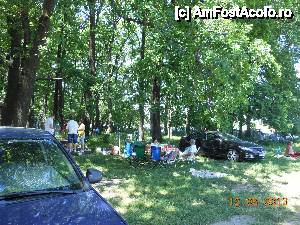 [P21] Pădurea Cernica - La picnic.  » foto by iulianic
 - 
<span class="allrVoted glyphicon glyphicon-heart hidden" id="av417372"></span>
<a class="m-l-10 hidden" id="sv417372" onclick="voting_Foto_DelVot(,417372,8050)" role="button">șterge vot <span class="glyphicon glyphicon-remove"></span></a>
<a id="v9417372" class=" c-red"  onclick="voting_Foto_SetVot(417372)" role="button"><span class="glyphicon glyphicon-heart-empty"></span> <b>LIKE</b> = Votează poza</a> <img class="hidden"  id="f417372W9" src="/imagini/loader.gif" border="0" /><span class="AjErrMes hidden" id="e417372ErM"></span>