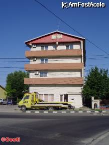 [P12] Hotelul Cosmo, văzut de pe partea cealaltă a străzii » foto by Costi
 - 
<span class="allrVoted glyphicon glyphicon-heart hidden" id="av336203"></span>
<a class="m-l-10 hidden" id="sv336203" onclick="voting_Foto_DelVot(,336203,8071)" role="button">șterge vot <span class="glyphicon glyphicon-remove"></span></a>
<a id="v9336203" class=" c-red"  onclick="voting_Foto_SetVot(336203)" role="button"><span class="glyphicon glyphicon-heart-empty"></span> <b>LIKE</b> = Votează poza</a> <img class="hidden"  id="f336203W9" src="/imagini/loader.gif" border="0" /><span class="AjErrMes hidden" id="e336203ErM"></span>