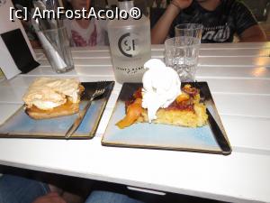 [P02] Lemon tart stanga si orange pie dreapta plus apa din partea casei » foto by indiralisa_26
 - 
<span class="allrVoted glyphicon glyphicon-heart hidden" id="av1088809"></span>
<a class="m-l-10 hidden" id="sv1088809" onclick="voting_Foto_DelVot(,1088809,8082)" role="button">șterge vot <span class="glyphicon glyphicon-remove"></span></a>
<a id="v91088809" class=" c-red"  onclick="voting_Foto_SetVot(1088809)" role="button"><span class="glyphicon glyphicon-heart-empty"></span> <b>LIKE</b> = Votează poza</a> <img class="hidden"  id="f1088809W9" src="/imagini/loader.gif" border="0" /><span class="AjErrMes hidden" id="e1088809ErM"></span>