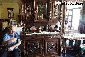 [P05] Patronul ne prezinta o piesa de mobilier istorica!  » foto by danette*
 - 
<span class="allrVoted glyphicon glyphicon-heart hidden" id="av563376"></span>
<a class="m-l-10 hidden" id="sv563376" onclick="voting_Foto_DelVot(,563376,8102)" role="button">șterge vot <span class="glyphicon glyphicon-remove"></span></a>
<a id="v9563376" class=" c-red"  onclick="voting_Foto_SetVot(563376)" role="button"><span class="glyphicon glyphicon-heart-empty"></span> <b>LIKE</b> = Votează poza</a> <img class="hidden"  id="f563376W9" src="/imagini/loader.gif" border="0" /><span class="AjErrMes hidden" id="e563376ErM"></span>