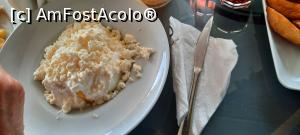[P09] Pitești, Restaurantul „La Butoaie”, Terasa, Mămăliguță cu smântână și ouă ochiuri presărate cu brânză » foto by mprofeanu
 - 
<span class="allrVoted glyphicon glyphicon-heart hidden" id="av1339657"></span>
<a class="m-l-10 hidden" id="sv1339657" onclick="voting_Foto_DelVot(,1339657,8103)" role="button">șterge vot <span class="glyphicon glyphicon-remove"></span></a>
<a id="v91339657" class=" c-red"  onclick="voting_Foto_SetVot(1339657)" role="button"><span class="glyphicon glyphicon-heart-empty"></span> <b>LIKE</b> = Votează poza</a> <img class="hidden"  id="f1339657W9" src="/imagini/loader.gif" border="0" /><span class="AjErrMes hidden" id="e1339657ErM"></span>