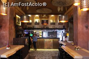 [P05] Piteşti, Garden Pub, Parte din personalul restaurantului » foto by mprofeanu
 - 
<span class="allrVoted glyphicon glyphicon-heart hidden" id="av932436"></span>
<a class="m-l-10 hidden" id="sv932436" onclick="voting_Foto_DelVot(,932436,8103)" role="button">șterge vot <span class="glyphicon glyphicon-remove"></span></a>
<a id="v9932436" class=" c-red"  onclick="voting_Foto_SetVot(932436)" role="button"><span class="glyphicon glyphicon-heart-empty"></span> <b>LIKE</b> = Votează poza</a> <img class="hidden"  id="f932436W9" src="/imagini/loader.gif" border="0" /><span class="AjErrMes hidden" id="e932436ErM"></span>