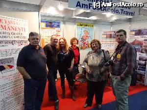 [P03] Cel mai reprezentativ stand! În imagine sunt Pepsi, Carmen Ion, Anilu, Baterfly, papone şi un soţ galant, Adi!  » foto by Marian Preda
 - 
<span class="allrVoted glyphicon glyphicon-heart hidden" id="av691359"></span>
<a class="m-l-10 hidden" id="sv691359" onclick="voting_Foto_DelVot(,691359,8126)" role="button">șterge vot <span class="glyphicon glyphicon-remove"></span></a>
<a id="v9691359" class=" c-red"  onclick="voting_Foto_SetVot(691359)" role="button"><span class="glyphicon glyphicon-heart-empty"></span> <b>LIKE</b> = Votează poza</a> <img class="hidden"  id="f691359W9" src="/imagini/loader.gif" border="0" /><span class="AjErrMes hidden" id="e691359ErM"></span>