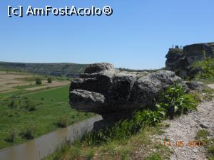 [P03] Butuceni - Peisajul st&acirc;ncos și meandrele r&acirc;ului Răut. » foto by iulianic
 - 
<span class="allrVoted glyphicon glyphicon-heart hidden" id="av1223542"></span>
<a class="m-l-10 hidden" id="sv1223542" onclick="voting_Foto_DelVot(,1223542,8126)" role="button">șterge vot <span class="glyphicon glyphicon-remove"></span></a>
<a id="v91223542" class=" c-red"  onclick="voting_Foto_SetVot(1223542)" role="button"><span class="glyphicon glyphicon-heart-empty"></span> <b>LIKE</b> = Votează poza</a> <img class="hidden"  id="f1223542W9" src="/imagini/loader.gif" border="0" /><span class="AjErrMes hidden" id="e1223542ErM"></span>