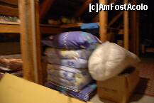 [P22] Ajutoarele primite in tura anterioara depozitate in podul casei parohiale pana la finalizarea viitoarei case » foto by mariana
 - 
<span class="allrVoted glyphicon glyphicon-heart hidden" id="av169535"></span>
<a class="m-l-10 hidden" id="sv169535" onclick="voting_Foto_DelVot(,169535,8126)" role="button">șterge vot <span class="glyphicon glyphicon-remove"></span></a>
<a id="v9169535" class=" c-red"  onclick="voting_Foto_SetVot(169535)" role="button"><span class="glyphicon glyphicon-heart-empty"></span> <b>LIKE</b> = Votează poza</a> <img class="hidden"  id="f169535W9" src="/imagini/loader.gif" border="0" /><span class="AjErrMes hidden" id="e169535ErM"></span>