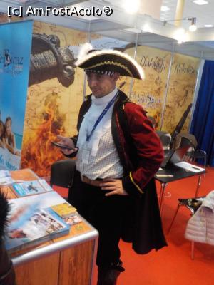 [P16] TTR 2016 primăvară - prin sălile expoziției » foto by Dragoș_MD
 - 
<span class="allrVoted glyphicon glyphicon-heart hidden" id="av718641"></span>
<a class="m-l-10 hidden" id="sv718641" onclick="voting_Foto_DelVot(,718641,8126)" role="button">șterge vot <span class="glyphicon glyphicon-remove"></span></a>
<a id="v9718641" class=" c-red"  onclick="voting_Foto_SetVot(718641)" role="button"><span class="glyphicon glyphicon-heart-empty"></span> <b>LIKE</b> = Votează poza</a> <img class="hidden"  id="f718641W9" src="/imagini/loader.gif" border="0" /><span class="AjErrMes hidden" id="e718641ErM"></span>