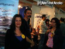 [P03] Standul AFA, unul dintre cele mai aglomerate din C3
@pacurarcris, @Dragos, @krondia, @Bogdan DSN, @ileanaexperta si cu spatele @Flaviu. » foto by pepsi70ro
 - 
<span class="allrVoted glyphicon glyphicon-heart hidden" id="av273302"></span>
<a class="m-l-10 hidden" id="sv273302" onclick="voting_Foto_DelVot(,273302,8126)" role="button">șterge vot <span class="glyphicon glyphicon-remove"></span></a>
<a id="v9273302" class=" c-red"  onclick="voting_Foto_SetVot(273302)" role="button"><span class="glyphicon glyphicon-heart-empty"></span> <b>LIKE</b> = Votează poza</a> <img class="hidden"  id="f273302W9" src="/imagini/loader.gif" border="0" /><span class="AjErrMes hidden" id="e273302ErM"></span>