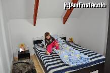 [P05] dormitorul matrimonial » foto by Sanziana
 - 
<span class="allrVoted glyphicon glyphicon-heart hidden" id="av173743"></span>
<a class="m-l-10 hidden" id="sv173743" onclick="voting_Foto_DelVot(,173743,8126)" role="button">șterge vot <span class="glyphicon glyphicon-remove"></span></a>
<a id="v9173743" class=" c-red"  onclick="voting_Foto_SetVot(173743)" role="button"><span class="glyphicon glyphicon-heart-empty"></span> <b>LIKE</b> = Votează poza</a> <img class="hidden"  id="f173743W9" src="/imagini/loader.gif" border="0" /><span class="AjErrMes hidden" id="e173743ErM"></span>