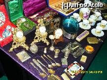 [P23] alte antichitati prezente la targ. » foto by adryana
 - 
<span class="allrVoted glyphicon glyphicon-heart hidden" id="av272606"></span>
<a class="m-l-10 hidden" id="sv272606" onclick="voting_Foto_DelVot(,272606,8126)" role="button">șterge vot <span class="glyphicon glyphicon-remove"></span></a>
<a id="v9272606" class=" c-red"  onclick="voting_Foto_SetVot(272606)" role="button"><span class="glyphicon glyphicon-heart-empty"></span> <b>LIKE</b> = Votează poza</a> <img class="hidden"  id="f272606W9" src="/imagini/loader.gif" border="0" /><span class="AjErrMes hidden" id="e272606ErM"></span>