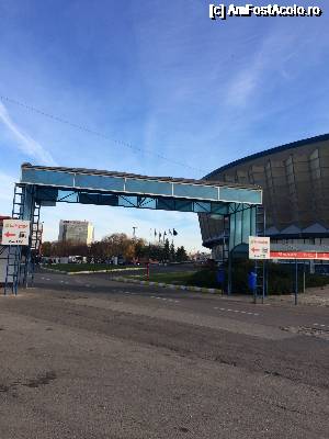 [P12] Pustiu și trist » foto by krisstinna <span class="label label-default labelC_thin small">NEVOTABILĂ</span>