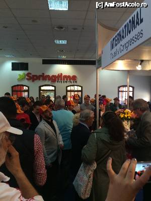 [P03] Joi, pe la ora 13. » foto by krisstinna <span class="label label-default labelC_thin small">NEVOTABILĂ</span>