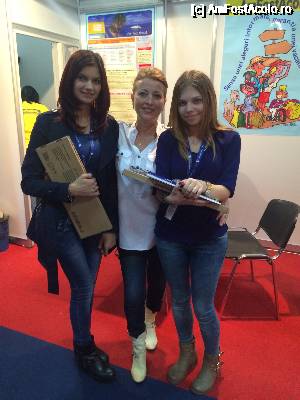 [P07] Am întinerit și eu puțin! » foto by krisstinna <span class="label label-default labelC_thin small">NEVOTABILĂ</span>