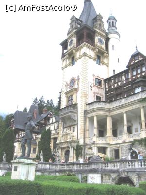 [P02] Castelul Peleş Sinaia » foto by Michi
 - 
<span class="allrVoted glyphicon glyphicon-heart hidden" id="av1183254"></span>
<a class="m-l-10 hidden" id="sv1183254" onclick="voting_Foto_DelVot(,1183254,8126)" role="button">șterge vot <span class="glyphicon glyphicon-remove"></span></a>
<a id="v91183254" class=" c-red"  onclick="voting_Foto_SetVot(1183254)" role="button"><span class="glyphicon glyphicon-heart-empty"></span> <b>LIKE</b> = Votează poza</a> <img class="hidden"  id="f1183254W9" src="/imagini/loader.gif" border="0" /><span class="AjErrMes hidden" id="e1183254ErM"></span>