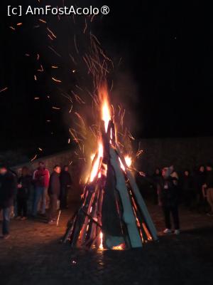 [P02] Foc de tabără (Cinciș - 2016). » foto by tata123 🔱
 - 
<span class="allrVoted glyphicon glyphicon-heart hidden" id="av1515654"></span>
<a class="m-l-10 hidden" id="sv1515654" onclick="voting_Foto_DelVot(,1515654,8126)" role="button">șterge vot <span class="glyphicon glyphicon-remove"></span></a>
<a id="v91515654" class=" c-red"  onclick="voting_Foto_SetVot(1515654)" role="button"><span class="glyphicon glyphicon-heart-empty"></span> <b>LIKE</b> = Votează poza</a> <img class="hidden"  id="f1515654W9" src="/imagini/loader.gif" border="0" /><span class="AjErrMes hidden" id="e1515654ErM"></span>