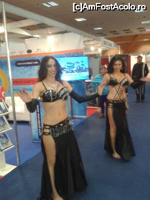 [P08] In apropiere de standul AmFostAcolo » foto by adrianbogdan
 - 
<span class="allrVoted glyphicon glyphicon-heart hidden" id="av691341"></span>
<a class="m-l-10 hidden" id="sv691341" onclick="voting_Foto_DelVot(,691341,8126)" role="button">șterge vot <span class="glyphicon glyphicon-remove"></span></a>
<a id="v9691341" class=" c-red"  onclick="voting_Foto_SetVot(691341)" role="button"><span class="glyphicon glyphicon-heart-empty"></span> <b>LIKE</b> = Votează poza</a> <img class="hidden"  id="f691341W9" src="/imagini/loader.gif" border="0" /><span class="AjErrMes hidden" id="e691341ErM"></span>