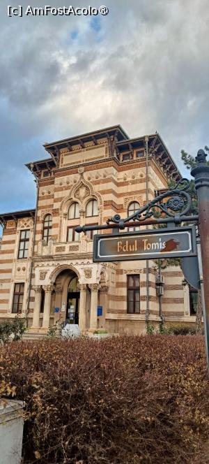 [P20] Muzeul de Artă Populară. » foto by tata123 🔱
 - 
<span class="allrVoted glyphicon glyphicon-heart hidden" id="av1514316"></span>
<a class="m-l-10 hidden" id="sv1514316" onclick="voting_Foto_DelVot(,1514316,8127)" role="button">șterge vot <span class="glyphicon glyphicon-remove"></span></a>
<a id="v91514316" class=" c-red"  onclick="voting_Foto_SetVot(1514316)" role="button"><span class="glyphicon glyphicon-heart-empty"></span> <b>LIKE</b> = Votează poza</a> <img class="hidden"  id="f1514316W9" src="/imagini/loader.gif" border="0" /><span class="AjErrMes hidden" id="e1514316ErM"></span>