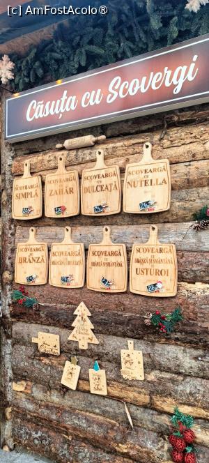 [P09] Prezentare produse la una dintre căsuțe... » foto by tata123 🔱
 - 
<span class="allrVoted glyphicon glyphicon-heart hidden" id="av1514305"></span>
<a class="m-l-10 hidden" id="sv1514305" onclick="voting_Foto_DelVot(,1514305,8127)" role="button">șterge vot <span class="glyphicon glyphicon-remove"></span></a>
<a id="v91514305" class=" c-red"  onclick="voting_Foto_SetVot(1514305)" role="button"><span class="glyphicon glyphicon-heart-empty"></span> <b>LIKE</b> = Votează poza</a> <img class="hidden"  id="f1514305W9" src="/imagini/loader.gif" border="0" /><span class="AjErrMes hidden" id="e1514305ErM"></span>