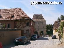 [P20] Sighişoara - O poartă a cetăţii » foto by Dragoș_MD
 - 
<span class="allrVoted glyphicon glyphicon-heart hidden" id="av173375"></span>
<a class="m-l-10 hidden" id="sv173375" onclick="voting_Foto_DelVot(,173375,8128)" role="button">șterge vot <span class="glyphicon glyphicon-remove"></span></a>
<a id="v9173375" class=" c-red"  onclick="voting_Foto_SetVot(173375)" role="button"><span class="glyphicon glyphicon-heart-empty"></span> <b>LIKE</b> = Votează poza</a> <img class="hidden"  id="f173375W9" src="/imagini/loader.gif" border="0" /><span class="AjErrMes hidden" id="e173375ErM"></span>