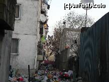 [P11] In spatele blocurilor » foto by laurentiucapac
 - 
<span class="allrVoted glyphicon glyphicon-heart hidden" id="av173759"></span>
<a class="m-l-10 hidden" id="sv173759" onclick="voting_Foto_DelVot(,173759,8128)" role="button">șterge vot <span class="glyphicon glyphicon-remove"></span></a>
<a id="v9173759" class=" c-red"  onclick="voting_Foto_SetVot(173759)" role="button"><span class="glyphicon glyphicon-heart-empty"></span> <b>LIKE</b> = Votează poza</a> <img class="hidden"  id="f173759W9" src="/imagini/loader.gif" border="0" /><span class="AjErrMes hidden" id="e173759ErM"></span>