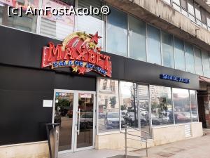 [P31] Bănci și păcănele_Zona Gării » foto by adso
 - 
<span class="allrVoted glyphicon glyphicon-heart hidden" id="av1227879"></span>
<a class="m-l-10 hidden" id="sv1227879" onclick="voting_Foto_DelVot(,1227879,8128)" role="button">șterge vot <span class="glyphicon glyphicon-remove"></span></a>
<a id="v91227879" class=" c-red"  onclick="voting_Foto_SetVot(1227879)" role="button"><span class="glyphicon glyphicon-heart-empty"></span> <b>LIKE</b> = Votează poza</a> <img class="hidden"  id="f1227879W9" src="/imagini/loader.gif" border="0" /><span class="AjErrMes hidden" id="e1227879ErM"></span>