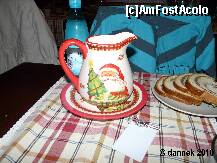 [P14] nu lipsea nici carafa cu vin de casa » foto by dannek
 - 
<span class="allrVoted glyphicon glyphicon-heart hidden" id="av174842"></span>
<a class="m-l-10 hidden" id="sv174842" onclick="voting_Foto_DelVot(,174842,8201)" role="button">șterge vot <span class="glyphicon glyphicon-remove"></span></a>
<a id="v9174842" class=" c-red"  onclick="voting_Foto_SetVot(174842)" role="button"><span class="glyphicon glyphicon-heart-empty"></span> <b>LIKE</b> = Votează poza</a> <img class="hidden"  id="f174842W9" src="/imagini/loader.gif" border="0" /><span class="AjErrMes hidden" id="e174842ErM"></span>