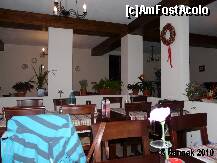 [P18] Sala restaurantului » foto by dannek
 - 
<span class="allrVoted glyphicon glyphicon-heart hidden" id="av174846"></span>
<a class="m-l-10 hidden" id="sv174846" onclick="voting_Foto_DelVot(,174846,8201)" role="button">șterge vot <span class="glyphicon glyphicon-remove"></span></a>
<a id="v9174846" class=" c-red"  onclick="voting_Foto_SetVot(174846)" role="button"><span class="glyphicon glyphicon-heart-empty"></span> <b>LIKE</b> = Votează poza</a> <img class="hidden"  id="f174846W9" src="/imagini/loader.gif" border="0" /><span class="AjErrMes hidden" id="e174846ErM"></span>