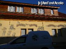 [P01] Hanul Sfântu Gheorghe Ighiu, vedere din stradă. » foto by creivean
 - 
<span class="allrVoted glyphicon glyphicon-heart hidden" id="av175974"></span>
<a class="m-l-10 hidden" id="sv175974" onclick="voting_Foto_DelVot(,175974,8230)" role="button">șterge vot <span class="glyphicon glyphicon-remove"></span></a>
<a id="v9175974" class=" c-red"  onclick="voting_Foto_SetVot(175974)" role="button"><span class="glyphicon glyphicon-heart-empty"></span> <b>LIKE</b> = Votează poza</a> <img class="hidden"  id="f175974W9" src="/imagini/loader.gif" border="0" /><span class="AjErrMes hidden" id="e175974ErM"></span>