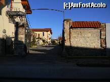 [P04] Hanul Sfântu Gheorghe Ighiu, vedere din stradă. » foto by creivean
 - 
<span class="allrVoted glyphicon glyphicon-heart hidden" id="av175977"></span>
<a class="m-l-10 hidden" id="sv175977" onclick="voting_Foto_DelVot(,175977,8230)" role="button">șterge vot <span class="glyphicon glyphicon-remove"></span></a>
<a id="v9175977" class=" c-red"  onclick="voting_Foto_SetVot(175977)" role="button"><span class="glyphicon glyphicon-heart-empty"></span> <b>LIKE</b> = Votează poza</a> <img class="hidden"  id="f175977W9" src="/imagini/loader.gif" border="0" /><span class="AjErrMes hidden" id="e175977ErM"></span>