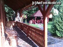 [P28] Veranda pensiunii - iunie 2013 » foto by adry24
 - 
<span class="allrVoted glyphicon glyphicon-heart hidden" id="av494860"></span>
<a class="m-l-10 hidden" id="sv494860" onclick="voting_Foto_DelVot(,494860,8257)" role="button">șterge vot <span class="glyphicon glyphicon-remove"></span></a>
<a id="v9494860" class=" c-red"  onclick="voting_Foto_SetVot(494860)" role="button"><span class="glyphicon glyphicon-heart-empty"></span> <b>LIKE</b> = Votează poza</a> <img class="hidden"  id="f494860W9" src="/imagini/loader.gif" border="0" /><span class="AjErrMes hidden" id="e494860ErM"></span>