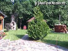 [P04] Foisor, gratar, jacuzzi, in aceeasi curte - iunie 2013 » foto by adry24
 - 
<span class="allrVoted glyphicon glyphicon-heart hidden" id="av494822"></span>
<a class="m-l-10 hidden" id="sv494822" onclick="voting_Foto_DelVot(,494822,8257)" role="button">șterge vot <span class="glyphicon glyphicon-remove"></span></a>
<a id="v9494822" class=" c-red"  onclick="voting_Foto_SetVot(494822)" role="button"><span class="glyphicon glyphicon-heart-empty"></span> <b>LIKE</b> = Votează poza</a> <img class="hidden"  id="f494822W9" src="/imagini/loader.gif" border="0" /><span class="AjErrMes hidden" id="e494822ErM"></span>