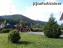 [P05] Pensiunile nu sunt la strada, existand un drum de acces din strada principala - iunie 2013 » foto by adry24
 - 
<span class="allrVoted glyphicon glyphicon-heart hidden" id="av494823"></span>
<a class="m-l-10 hidden" id="sv494823" onclick="voting_Foto_DelVot(,494823,8257)" role="button">șterge vot <span class="glyphicon glyphicon-remove"></span></a>
<a id="v9494823" class=" c-red"  onclick="voting_Foto_SetVot(494823)" role="button"><span class="glyphicon glyphicon-heart-empty"></span> <b>LIKE</b> = Votează poza</a> <img class="hidden"  id="f494823W9" src="/imagini/loader.gif" border="0" /><span class="AjErrMes hidden" id="e494823ErM"></span>