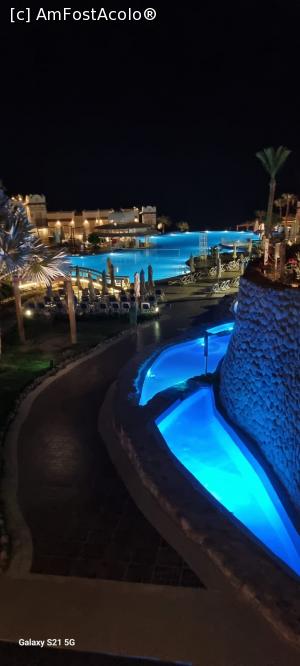 [P01] Vedere de la Piano Bar seara. » foto by Cristian-76
 - 
<span class="allrVoted glyphicon glyphicon-heart hidden" id="av1375584"></span>
<a class="m-l-10 hidden" id="sv1375584" onclick="voting_Foto_DelVot(,1375584,8284)" role="button">șterge vot <span class="glyphicon glyphicon-remove"></span></a>
<a id="v91375584" class=" c-red"  onclick="voting_Foto_SetVot(1375584)" role="button"><span class="glyphicon glyphicon-heart-empty"></span> <b>LIKE</b> = Votează poza</a> <img class="hidden"  id="f1375584W9" src="/imagini/loader.gif" border="0" /><span class="AjErrMes hidden" id="e1375584ErM"></span>