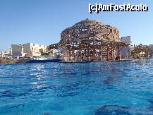 [P21] Piscina cu servire la apa » foto by bogdansenior
 - 
<span class="allrVoted glyphicon glyphicon-heart hidden" id="av179486"></span>
<a class="m-l-10 hidden" id="sv179486" onclick="voting_Foto_DelVot(,179486,8284)" role="button">șterge vot <span class="glyphicon glyphicon-remove"></span></a>
<a id="v9179486" class=" c-red"  onclick="voting_Foto_SetVot(179486)" role="button"><span class="glyphicon glyphicon-heart-empty"></span> <b>LIKE</b> = Votează poza</a> <img class="hidden"  id="f179486W9" src="/imagini/loader.gif" border="0" /><span class="AjErrMes hidden" id="e179486ErM"></span>