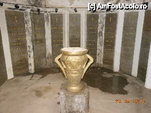 [P07] Giurgiu - Mausoleul Eroilor, criptele eroilor identificaţi.  » foto by iulianic
 - 
<span class="allrVoted glyphicon glyphicon-heart hidden" id="av413622"></span>
<a class="m-l-10 hidden" id="sv413622" onclick="voting_Foto_DelVot(,413622,8317)" role="button">șterge vot <span class="glyphicon glyphicon-remove"></span></a>
<a id="v9413622" class=" c-red"  onclick="voting_Foto_SetVot(413622)" role="button"><span class="glyphicon glyphicon-heart-empty"></span> <b>LIKE</b> = Votează poza</a> <img class="hidden"  id="f413622W9" src="/imagini/loader.gif" border="0" /><span class="AjErrMes hidden" id="e413622ErM"></span>