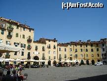 [P19] Lucca- Piazza del'Amfiteatro » foto by gabivl
 - 
<span class="allrVoted glyphicon glyphicon-heart hidden" id="av180053"></span>
<a class="m-l-10 hidden" id="sv180053" onclick="voting_Foto_DelVot(,180053,8341)" role="button">șterge vot <span class="glyphicon glyphicon-remove"></span></a>
<a id="v9180053" class=" c-red"  onclick="voting_Foto_SetVot(180053)" role="button"><span class="glyphicon glyphicon-heart-empty"></span> <b>LIKE</b> = Votează poza</a> <img class="hidden"  id="f180053W9" src="/imagini/loader.gif" border="0" /><span class="AjErrMes hidden" id="e180053ErM"></span>