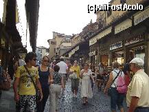 [P23] Florenta-Ponte Vecchio » foto by gabivl
 - 
<span class="allrVoted glyphicon glyphicon-heart hidden" id="av180058"></span>
<a class="m-l-10 hidden" id="sv180058" onclick="voting_Foto_DelVot(,180058,8341)" role="button">șterge vot <span class="glyphicon glyphicon-remove"></span></a>
<a id="v9180058" class=" c-red"  onclick="voting_Foto_SetVot(180058)" role="button"><span class="glyphicon glyphicon-heart-empty"></span> <b>LIKE</b> = Votează poza</a> <img class="hidden"  id="f180058W9" src="/imagini/loader.gif" border="0" /><span class="AjErrMes hidden" id="e180058ErM"></span>