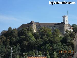 [P05] Slovenia - Ljubljana, Castelul Ljubljana sta maret pe un deal inconjurat de paduri.  » foto by Diaura*
 - 
<span class="allrVoted glyphicon glyphicon-heart hidden" id="av388249"></span>
<a class="m-l-10 hidden" id="sv388249" onclick="voting_Foto_DelVot(,388249,8382)" role="button">șterge vot <span class="glyphicon glyphicon-remove"></span></a>
<a id="v9388249" class=" c-red"  onclick="voting_Foto_SetVot(388249)" role="button"><span class="glyphicon glyphicon-heart-empty"></span> <b>LIKE</b> = Votează poza</a> <img class="hidden"  id="f388249W9" src="/imagini/loader.gif" border="0" /><span class="AjErrMes hidden" id="e388249ErM"></span>