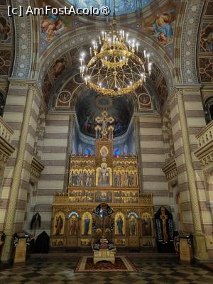 [P70] Cernăuți, Universitatea Națională „Iuri Fedkovici”, Biserica „Sf. Trei Ierarhi”, interior » foto by mprofeanu
 - 
<span class="allrVoted glyphicon glyphicon-heart hidden" id="av1507662"></span>
<a class="m-l-10 hidden" id="sv1507662" onclick="voting_Foto_DelVot(,1507662,8421)" role="button">șterge vot <span class="glyphicon glyphicon-remove"></span></a>
<a id="v91507662" class=" c-red"  onclick="voting_Foto_SetVot(1507662)" role="button"><span class="glyphicon glyphicon-heart-empty"></span> <b>LIKE</b> = Votează poza</a> <img class="hidden"  id="f1507662W9" src="/imagini/loader.gif" border="0" /><span class="AjErrMes hidden" id="e1507662ErM"></span>